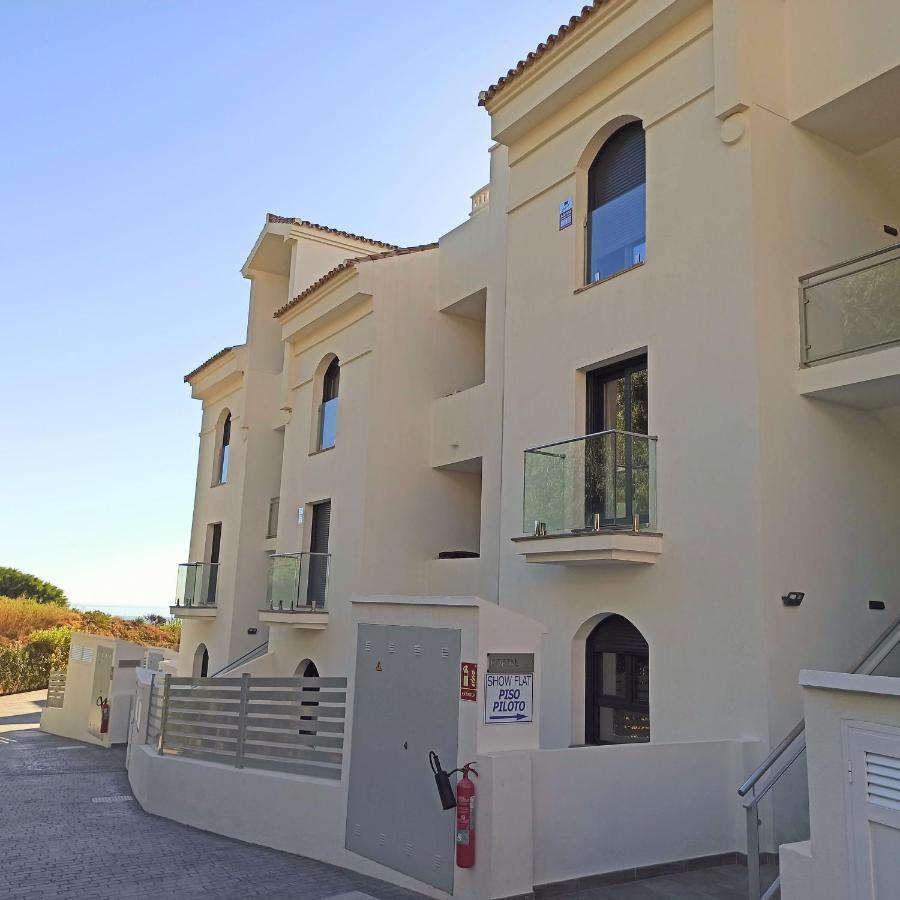 La Paloma Beach Apartment With Pool By Casa Del Sol Hr Manilva Exterior foto
